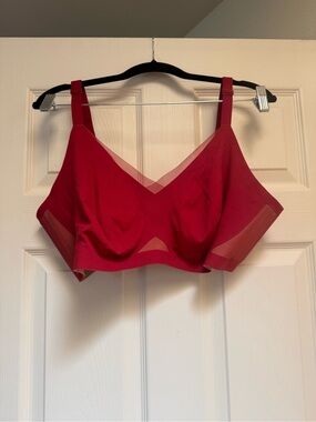 Seamless Red CrossOver Wireless Bra with Mesh Trim 2XL